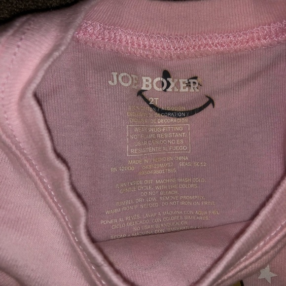 Girls 2T long sleeve tee, like new condition. - Picture 2 of 2